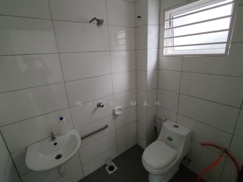 Terraced House for Sale in Semenyih (Selangor) - Wind Mah - Bathroom - PropertyGuru.com.my