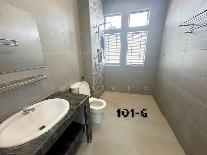 Bungalow for Sale in Taman Aman Perdana (Kapar) - Yongsen Lim - Bathroom - PropertyGuru.com.my