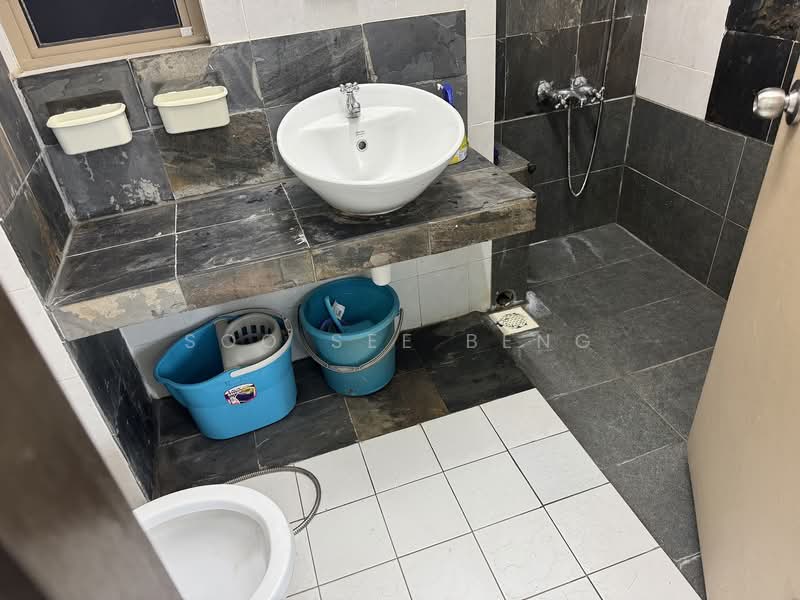 Service Residence for Rent at Ritze Perdana 1 - Soo See Beng - Bathroom - PropertyGuru.com.my