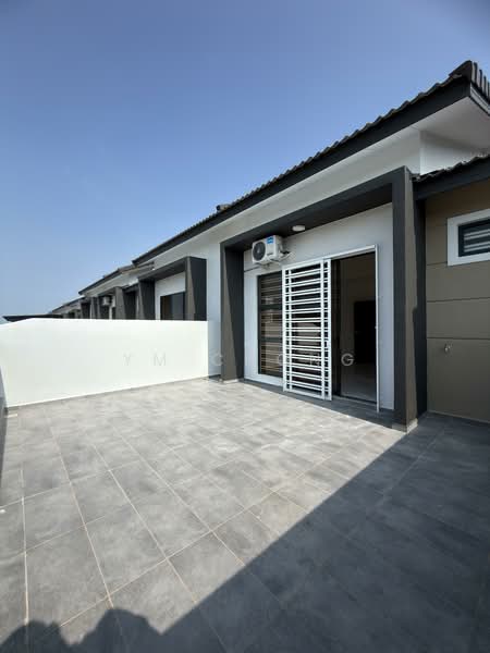 Terraced House for Rent in Bukit Beruang (Bukit Baru) - YM Chong - Exterior - PropertyGuru.com.my