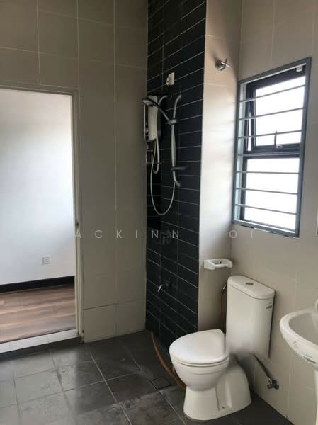 2-storey Terraced House for Rent in Bandar Bukit Raja (Klang) - Zackinn Hoi - Bathroom - PropertyGuru.com.my