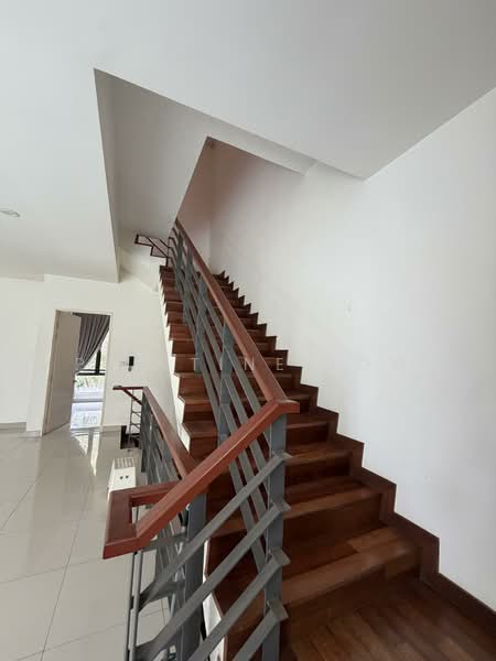 3-storey Terraced House for Rent in Seri Kembangan (Selangor) - Pristine Low - Interior - PropertyGuru.com.my