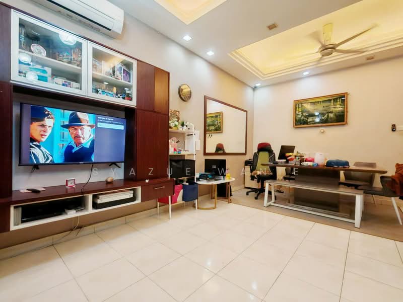 2-storey Terraced House for Sale in Bangi (Selangor) - Syazue Wanie - Living Room - PropertyGuru.com.my