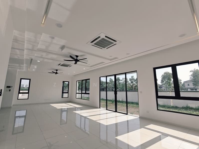 2-storey Terraced House for Rent in Bandar Tropicana Aman (Telok Panglima Garang) - Zi Ying Lee - Living Room - PropertyGuru.com.my