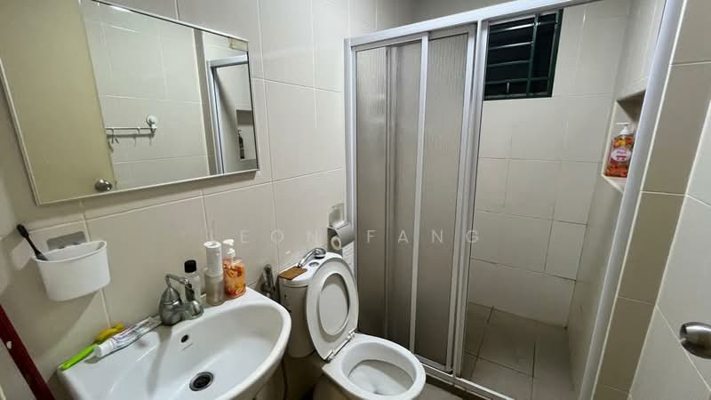 Servis Apartment untuk Disewa di OUG Parklane - Leon Fang - Bathroom - PropertyGuru.com.my