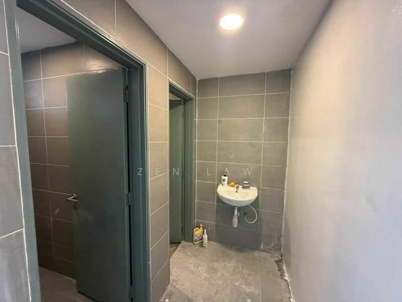 Shop / Office for Rent in Bukit Jalil (Kuala Lumpur) - Zen Law - Bathroom - PropertyGuru.com.my