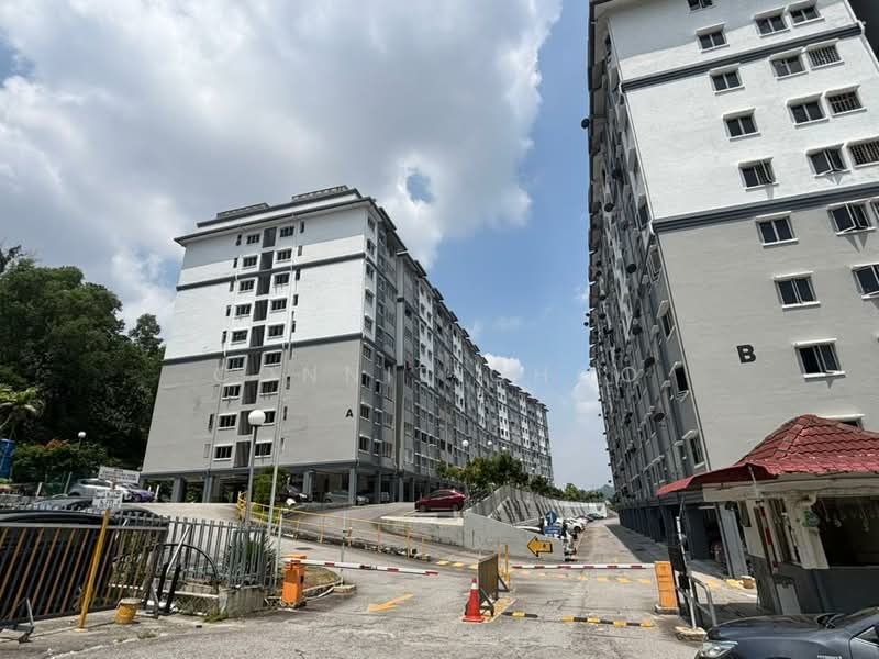 Pangsapuri untuk Dijual di Puncak Baiduri Apartment - Connie Choo - Exterior - PropertyGuru.com.my
