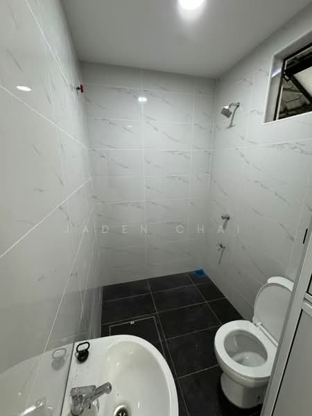 Rumah Teres 1 Tingkat untuk Disewa di Johor Bahru (Johor) - Jaden Chai - Bathroom - PropertyGuru.com.my