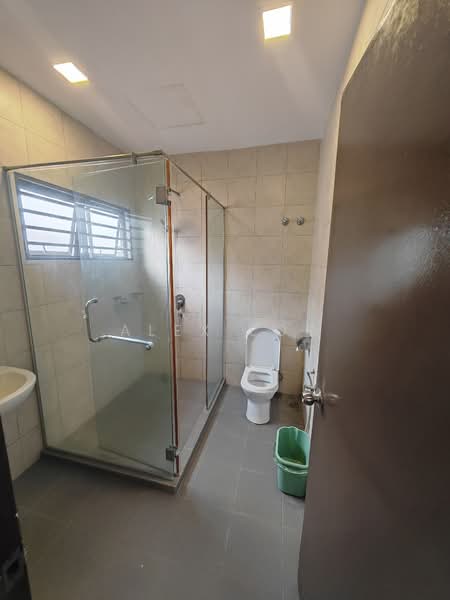 2-storey Terraced House for Sale in Taman Kepong (Kepong) - Alex Loo - Bathroom - PropertyGuru.com.my