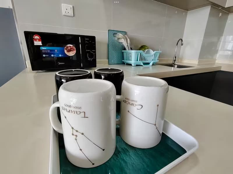 Kondominium untuk Dijual di Amberside @ Country Garden Danga Bay - Bella Tan - Kitchen - PropertyGuru.com.my