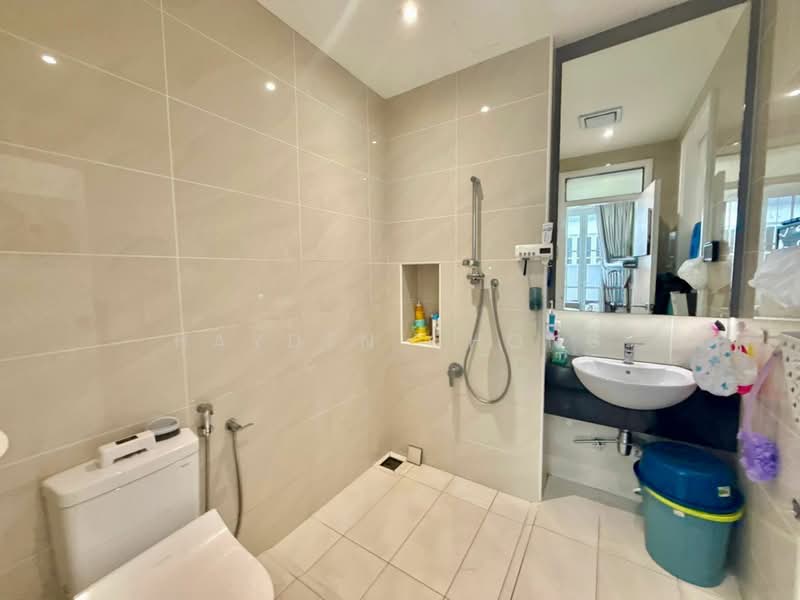 Rumah Kluster untuk Dijual di Eco Spring (Johor Bahru) - Hayden Chong - Bathroom - PropertyGuru.com.my