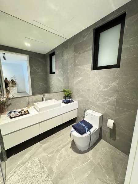 Bangsar Hill Park untuk Untuk Dijual - RM 1,300,000, Apr 2026 - Bathroom - PropertyGuru.com.my