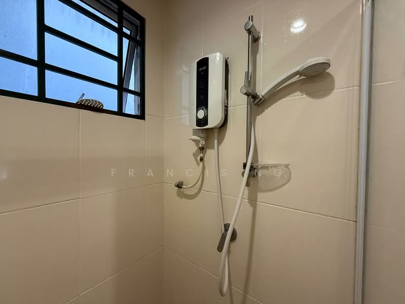 Servis Apartment untuk Disewa di OUG Parklane - Francis Ng - Bathroom - PropertyGuru.com.my