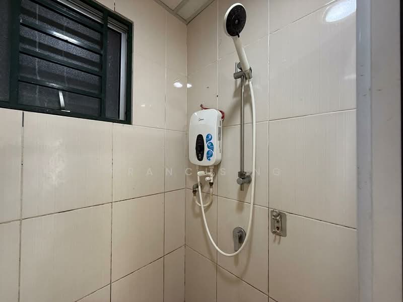 Service Residence for Rent at OUG Parklane - Francis Ng - Bathroom - PropertyGuru.com.my