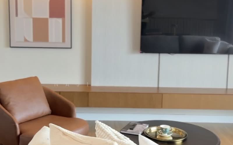 Rumah Teres 3 Tingkat untuk Dijual di Seksyen U15 (Shah Alam) - Najib Ayoubi - Living Room - PropertyGuru.com.my