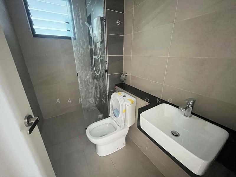 Servis Apartment untuk Dijual di 2Rio Residence @ Bandar Puteri Puchong - Aaron Chong - Bathroom - PropertyGuru.com.my