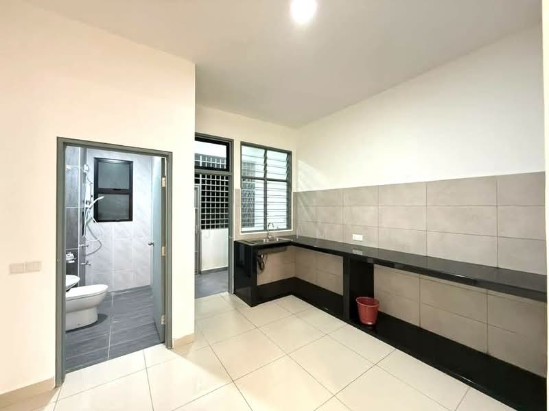 2-storey Terraced House for Rent in Permas Jaya (Johor Bahru) - JJ Lim - Bathroom - PropertyGuru.com.my