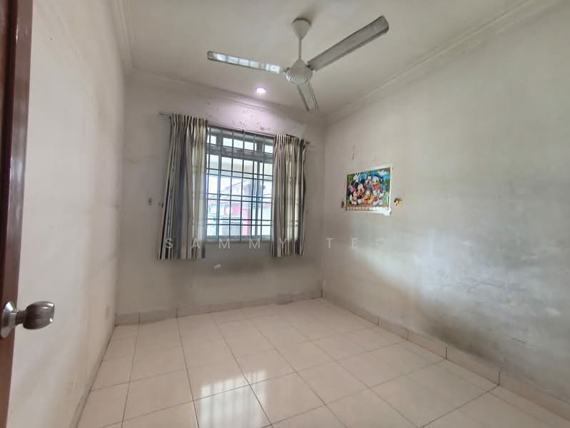 1.5-storey Terraced House for Sale in Taman Gaya (Ulu Tiram) - SAMMY TEO - Interior - PropertyGuru.com.my