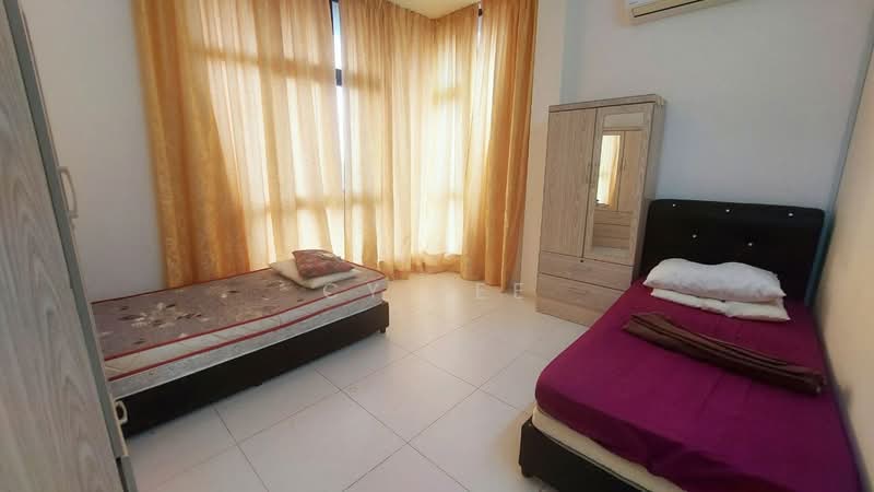 Kondominium untuk Dijual di Treetops Residence - CY Lee - Bedroom - PropertyGuru.com.my