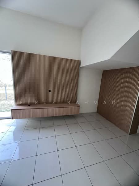 Rumah Bandar untuk Dijual di Dengkil (Selangor) - Firuz Rahmad - Living Room - PropertyGuru.com.my