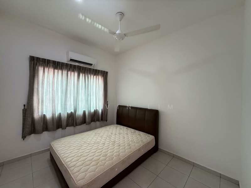 2-storey Terraced House for Rent in Setia Utama (Setia Alam) - Calvin Lim - Bedroom - PropertyGuru.com.my