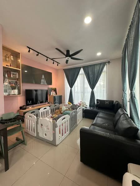 2-storey Terraced House for Sale in Kota Masai (Pasir Gudang) - Marcus Loh - Living Room - PropertyGuru.com.my