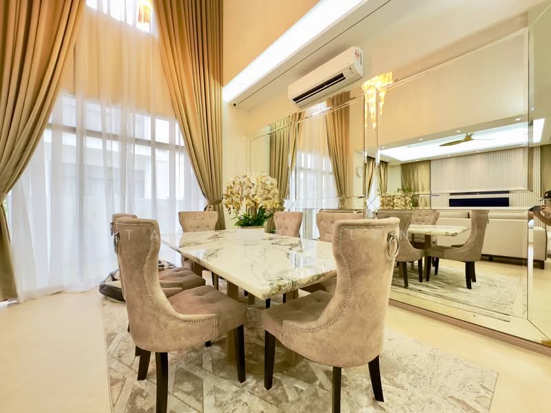 Rumah Berkembar untuk Dijual di Kuala Selangor (Selangor) - Tasya Ruslan - Dining Room - PropertyGuru.com.my