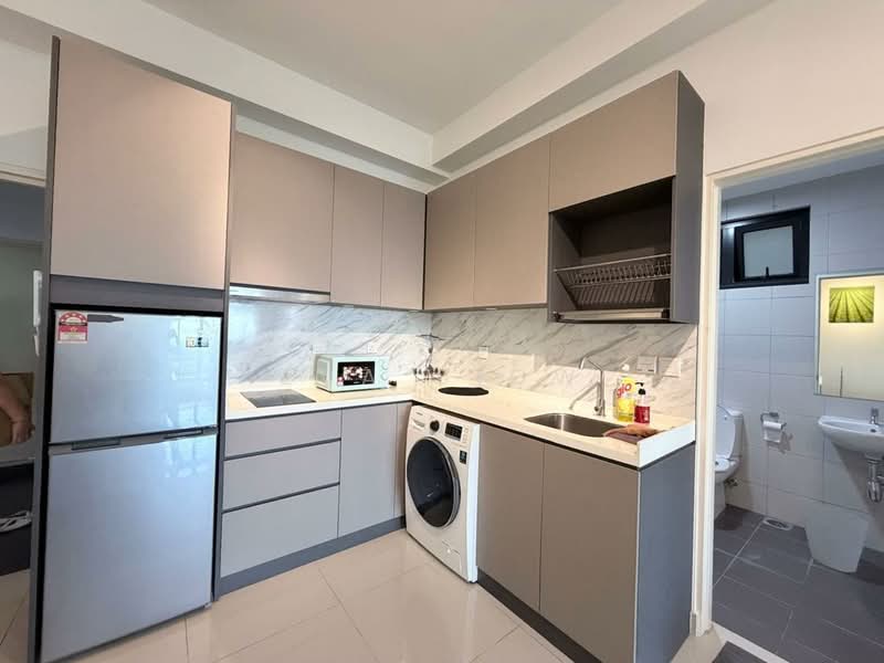Meridin Suites Residences @ The Meridin untuk Untuk Dijual - RM 470,000, Apr 2026 - Kitchen - PropertyGuru.com.my