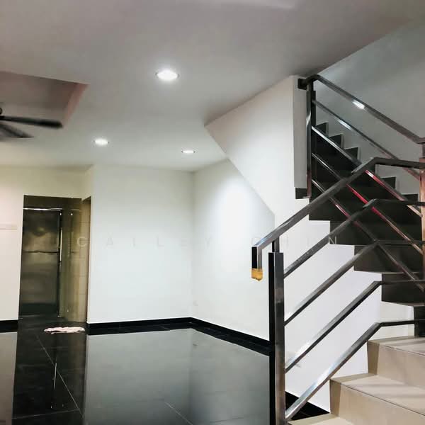 Taman Timor Skudai untuk Untuk Dijual - RM 850,000, Apr 2026 - Interior - PropertyGuru.com.my