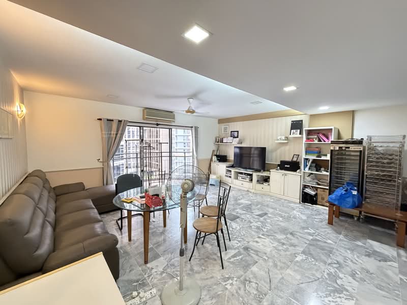 Condominium for Sale at Menara Bukit Ceylon - Winson Tay - Living Room - PropertyGuru.com.my