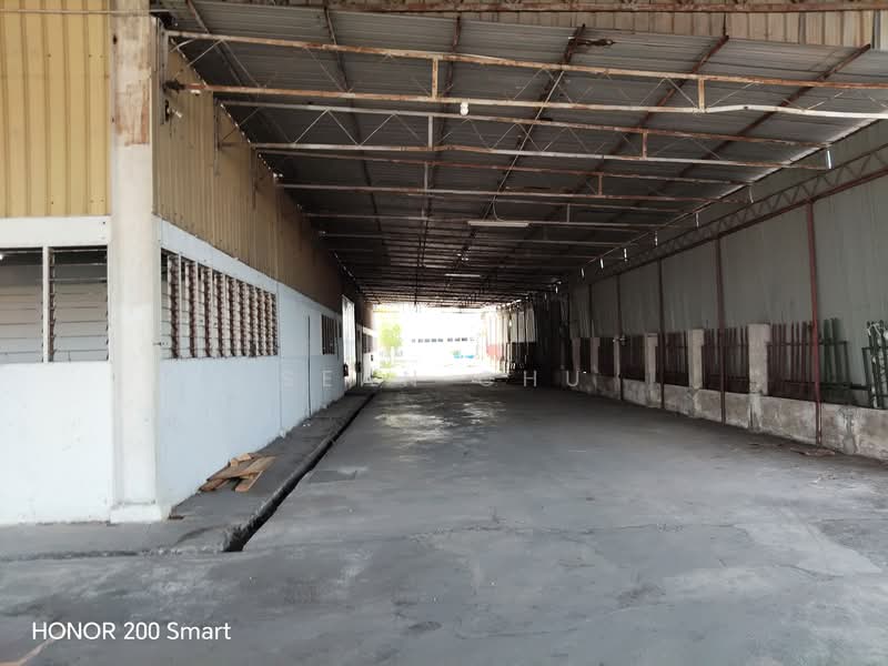 Untuk Disewa - Telok Panglima Garang Factory