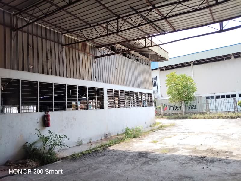 Untuk Disewa - Telok Panglima Garang Factory