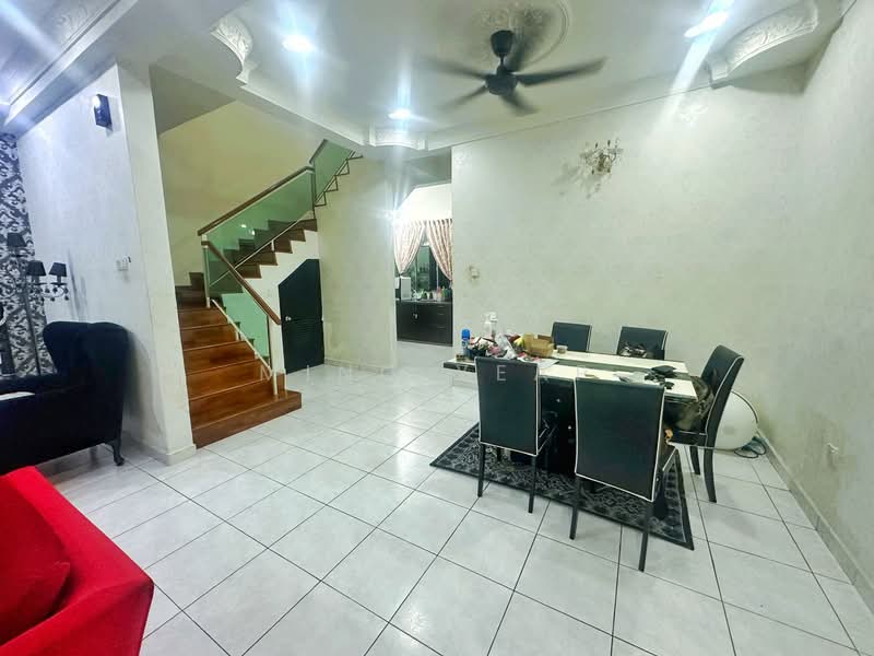 Rumah Teres 2 Tingkat untuk Dijual di Taman Daya (Johor Bahru) - Ming Yeap - Living Room - PropertyGuru.com.my