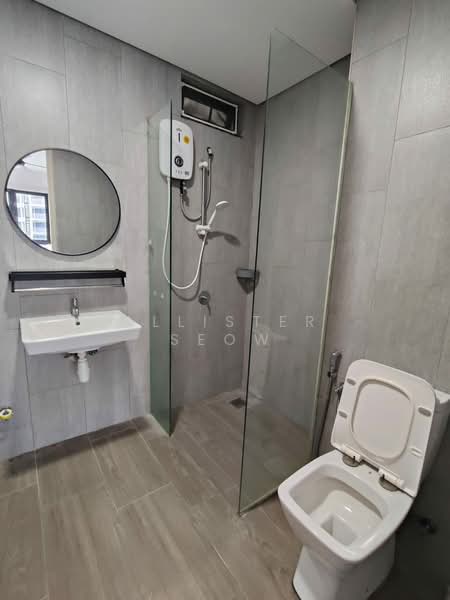 Servis Apartment untuk Disewa di Geo Bukit Rimau - Allister Seow - Bathroom - PropertyGuru.com.my