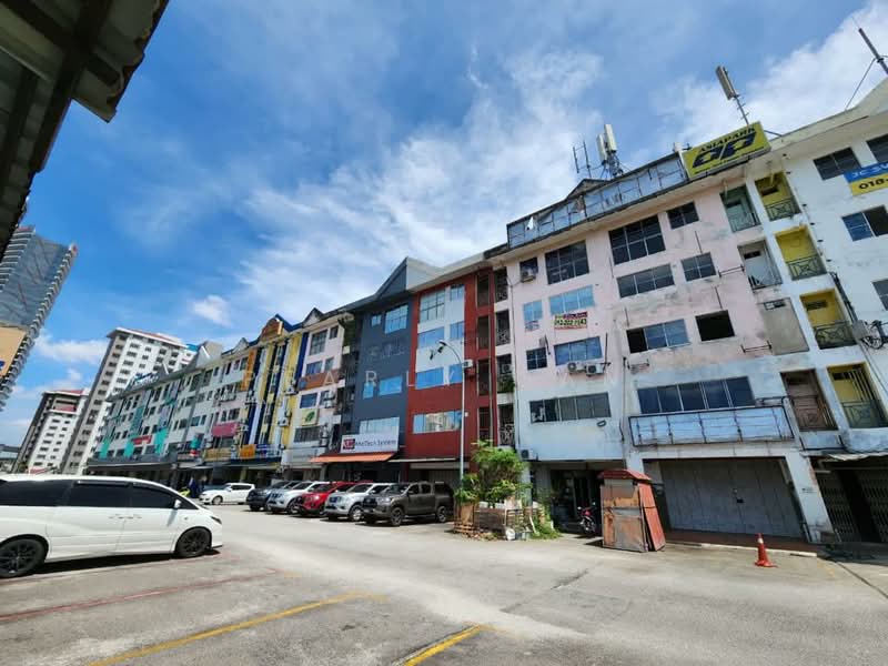 Shop / Office for Sale in Kelana Jaya (Petaling Jaya) - Pearly Gan - Exterior - PropertyGuru.com.my