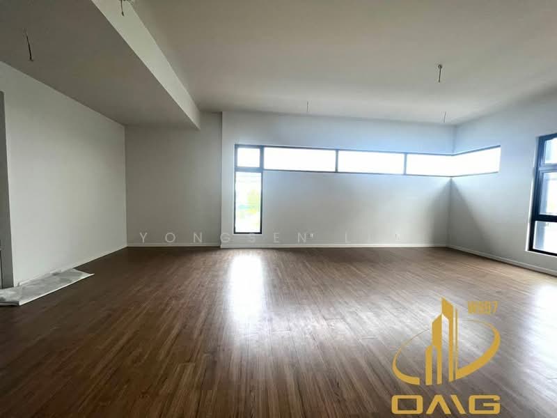 Semi-Detached House for Sale in Eco Sanctuary (Telok Panglima Garang) - Yongsen Lim - Living Room - PropertyGuru.com.my