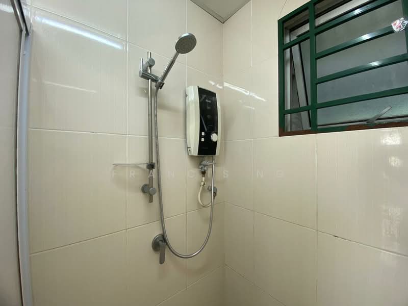Service Residence for Sale at OUG Parklane - Francis Ng - Bathroom - PropertyGuru.com.my