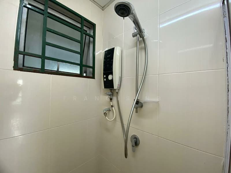 Service Residence for Sale at OUG Parklane - Francis Ng - Bathroom - PropertyGuru.com.my