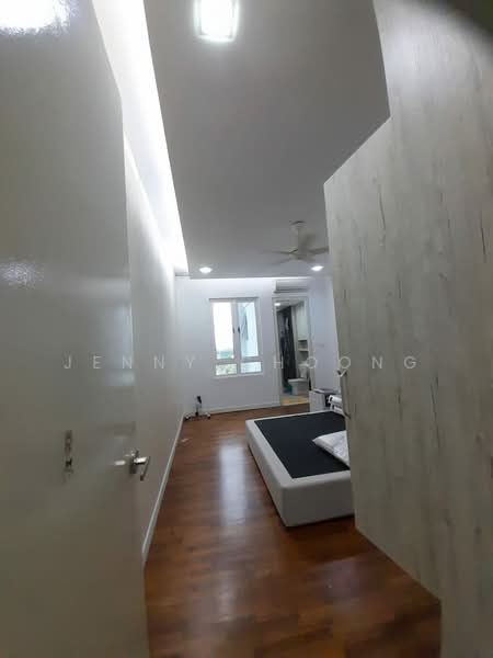 Kondominium untuk Dijual di Vina Residency (Vina Versatile Homes) - Jenny Choong - Bedroom - PropertyGuru.com.my