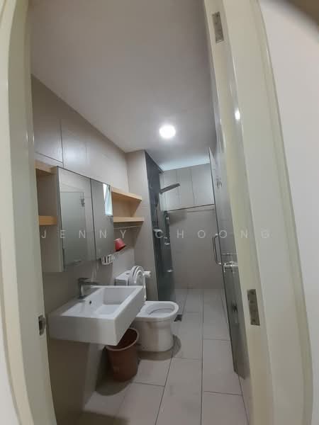 Kondominium untuk Dijual di Vina Residency (Vina Versatile Homes) - Jenny Choong - Bathroom - PropertyGuru.com.my