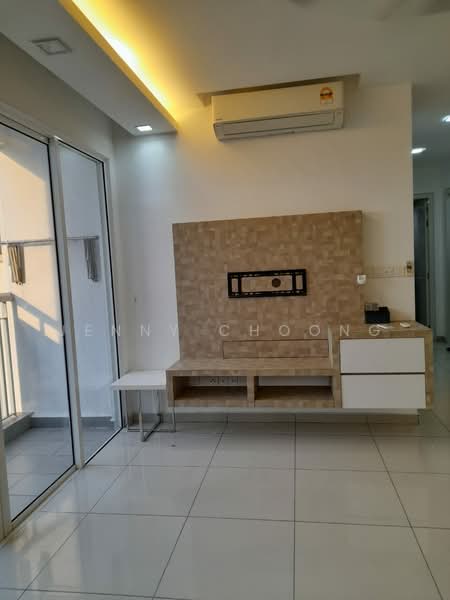 Kondominium untuk Dijual di Vina Residency (Vina Versatile Homes) - Jenny Choong - Living Room - PropertyGuru.com.my