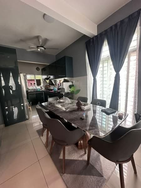 Rumah Teres 2.5 Tingkat untuk Dijual di Bandar Seri Alam (Masai) - Marcus Loh - Dining Room - PropertyGuru.com.my