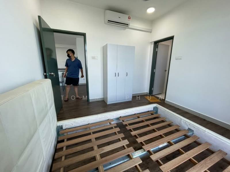 Servis Apartment untuk Dijual di D'Ambience Residences (Pangsapuri Ikatan Flora) - Tommy Phua - Bedroom - PropertyGuru.com.my