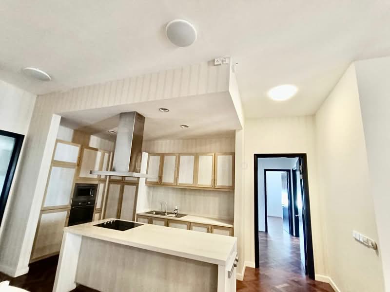 Kondominium untuk Dijual di Quayside Seafront Resort Condominiums - Quvee Ooi - Kitchen - PropertyGuru.com.my