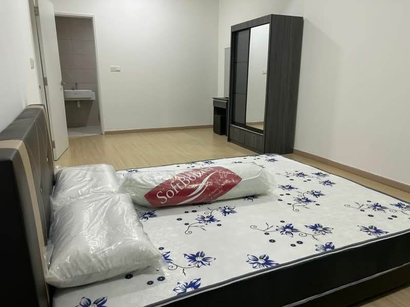 Service Residence for Rent at Gravit8, Klang - Abby Woo - PropertyGuru.com.my