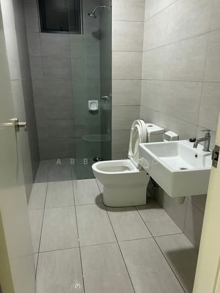 Service Residence for Rent at Gravit8, Klang - Abby Woo - PropertyGuru.com.my