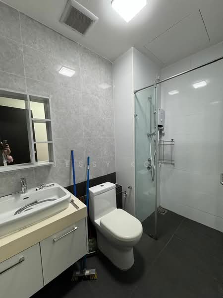 Service Residence for Rent at Wave @ Marina Cove - Jessy Koh - Bathroom - PropertyGuru.com.my