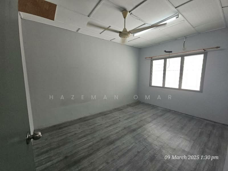 [Facing Open - 22x75] 1-Storey SS4B Kelana Jaya untuk Untuk Dijual - RM 650,000, Apr 2026 - Interior - PropertyGuru.com.my