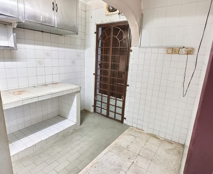 Rumah Teres 2.5 Tingkat untuk Dijual di Segambut (Kuala Lumpur) - Ron Yap - Kitchen - PropertyGuru.com.my