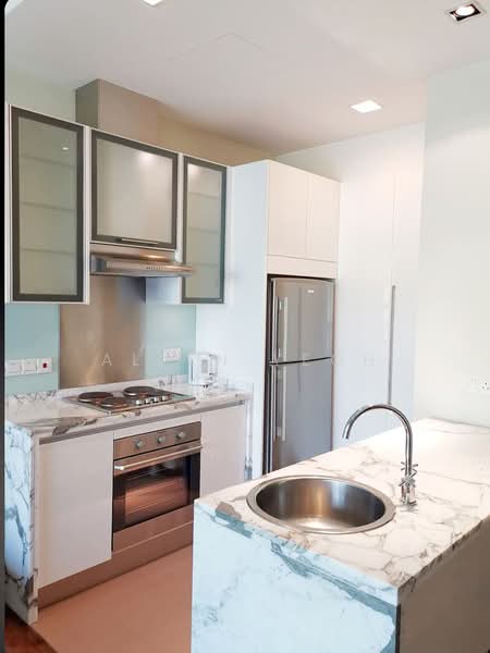 Servis Apartment untuk Dijual di Straits Quay (The Suites at Waterside) - Allen Yeoh - Kitchen - PropertyGuru.com.my